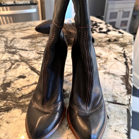 Dolce & Gabbana Booties size 40 - Picture 5 of 7